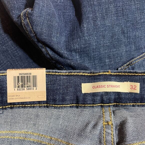 NEW Levis Womens Classic‎ Straight Jeans Size 32 Mid Rise Stretch Blue Denim - Picture 3 of 9